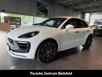 Gebraucht Porsche Macan 441 PS (324 kW) 2023 Carraraweißmetallic SUV