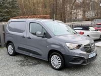 Używany Opel Combo Edition 102 KM (75 kW) 2019 Biały Minivan