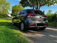 Używany Kia Rio Edition 7 84 KM (61 kW) 2017 Szary Sedan/Limuzyna