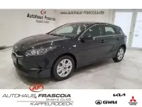 Używany Kia Ceed Vision 101 KM (74 kW) 2024 Czarny Hatchback
