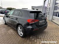 Gebraucht Mercedes A180 116 PS (85 kW) 2019 Nachtschwarz  unilack Kleinwagen