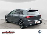 Neu VW Golf VIII R-line 150 PS (110 kW) 2025 Grau Limousine