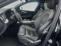 Gebraucht Volvo XC60 Plus 250 PS (183 kW) 2025 Onyx schwarz SUV