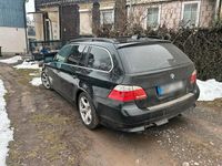 Gebraucht BMW 523 177 PS (130 kW) 2007 Schwarz Kombi