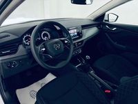 Gebraucht Skoda Scala Selection 95 PS (69 kW) 2023 Weiß Kleinwagen