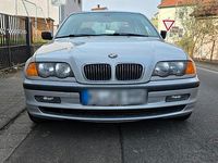 Gebraucht BMW 320 151 PS (111 kW) 1998 Silber Limousine