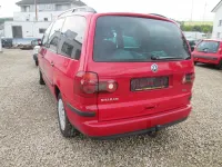 Gebraucht VW Sharan 115 PS (84 kW) 2009 Rot Van / Kleinbus