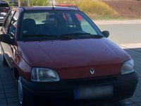 Usata Renault Clio II 54 CV (39 kW) 1998 Rosso Utilitaria