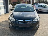 Gebraucht Opel Astra Edition 140 PS (102 kW) 2010 Schwarz Limousine