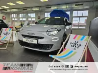 Neu Fiat 600E Sport 114 kW (156 PS) 2026 Grün Limousine