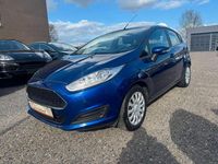 Gebraucht Ford Fiesta Trend 101 PS (74 kW) 2016 Blau Limousine
