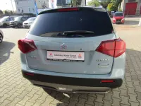 Gebraucht Suzuki Vitara Comfort+ 129 PS (94 kW) 2021 Iceteal / cosmic black SUV