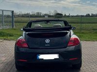 Gebraucht VW Beetle 105 PS (77 kW) 2014 Schwarz Kleinwagen
