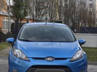 Gebraucht Ford Fiesta 60 PS (44 kW) 2011 Blau Kleinwagen