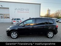 Gebraucht VW Touran 150 PS (110 kW) 2018 Schwarz Van / Kleinbus
