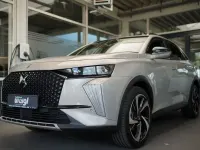 Gebraucht DS Automobiles DS7 Crossback Opera 131 PS (96 kW) 2024 Grau SUV