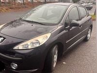 Gebraucht Peugeot 207 95 PS (69 kW) 2008 Schwarz Kombi