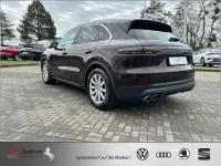 Gebraucht Porsche Cayenne S Chrono 441 PS (324 kW) 2020 Braun SUV
