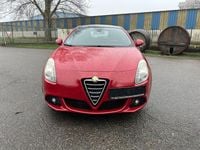 Gebraucht Alfa Romeo Giulietta 170 PS (125 kW) 2011 Rot Kleinwagen