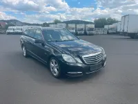 Gebraucht Mercedes E350 265 PS (194 kW) 2010 Schwarz Kombi