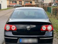 Gebraucht VW Passat 140 PS (102 kW) 2007 Schwarz Limousine