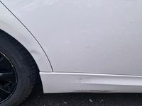 Gebraucht BMW 320 170 PS (125 kW) 2009 Weiß Limousine