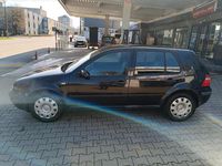 Gebraucht VW Golf IV 75 PS (55 kW) 2003 Schwarz Kleinwagen