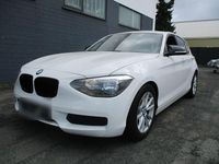 Gebraucht BMW 114 102 PS (75 kW) 2012 Weiß Kleinwagen