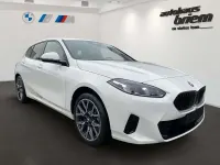 Gebraucht BMW 123 Sport Line 218 PS (160 kW) 2026 Alpinweiss iii Kleinwagen