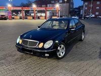 Gebraucht Mercedes E320 Avantgarde 224 PS (164 kW) 2003 Schwarz Limousine