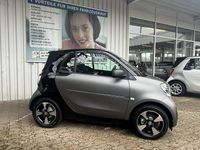 Gebraucht Smart ForTwo Electric Drive Exclusive 60 kW (82 PS) 2023 Grau metallic Cabrio