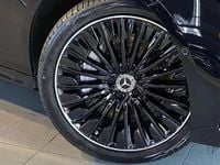 Gebraucht Mercedes E220 AMG 197 PS (144 kW) 2023 Schwarz Limousine