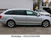 Gebraucht Skoda Superb Elegance 160 PS (117 kW) 2013 Silber Kombi