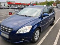 Gebraucht Kia Ceed 143 PS (105 kW) 2008 Blau Kleinwagen