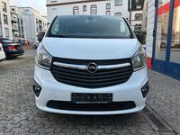 Gebraucht Opel Vivaro 120 PS (88 kW) 2018 Weiß Van / Kleinbus