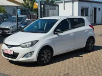 Gebraucht Hyundai i20 Classic 86 PS (63 kW) 2014 Weiß Kleinwagen