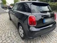 Gebraucht Mini Cooper 136 PS (100 kW) 2023 Schwarz Kleinwagen