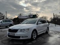 Gebraucht Skoda Superb 170 PS (125 kW) 2010 Weiß Kombi