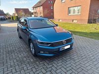 Gebraucht VW Passat Comfortline 150 PS (110 kW) 2015 Blau Kombi
