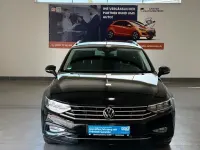Gebraucht VW Passat 150 PS (110 kW) 2023 Schwarz Kombi