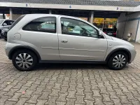 Gebraucht Opel Corsa Edition 80 PS (58 kW) 2006 Silber Kleinwagen