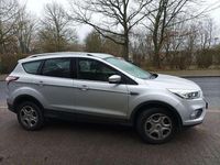 Gebraucht Ford Kuga Titanium 150 PS (110 kW) 2018 Silber SUV