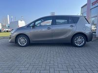 Gebraucht Toyota Verso Edition-S 147 PS (108 kW) 2016 Platinumbronze metallic Van / Kleinbus