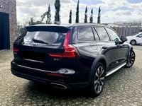 Gebraucht Volvo V60 CC 197 PS (144 kW) 2022 Schwarz Kombi