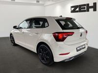 Gebraucht VW Polo 95 PS (69 kW) 2022 Ascotgrau Kleinwagen