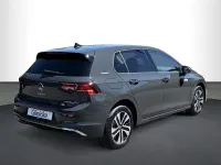 Gebraucht VW Golf VIII 116 PS (85 kW) 2026 Uranograu Limousine