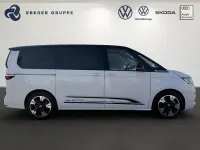 Gebraucht VW Multivan Edition 150 PS (110 kW) 2026 Candyweiß/deep black perleffekt Van / Kleinbus