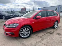 Gebraucht VW Golf VII Highline 131 PS (96 kW) 2018 Rot Kombi