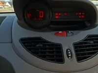 Używany Renault Twingo Expression 76 KM (55 kW) 2008 Czarny Hatchback