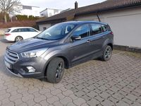 Gebraucht Ford Kuga Titanium 182 PS (133 kW) 2017 SUV